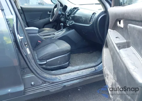 2014 Kia Sportage Lx z USA, uszkodzony, nr VIN KNDPBCACXE7556852